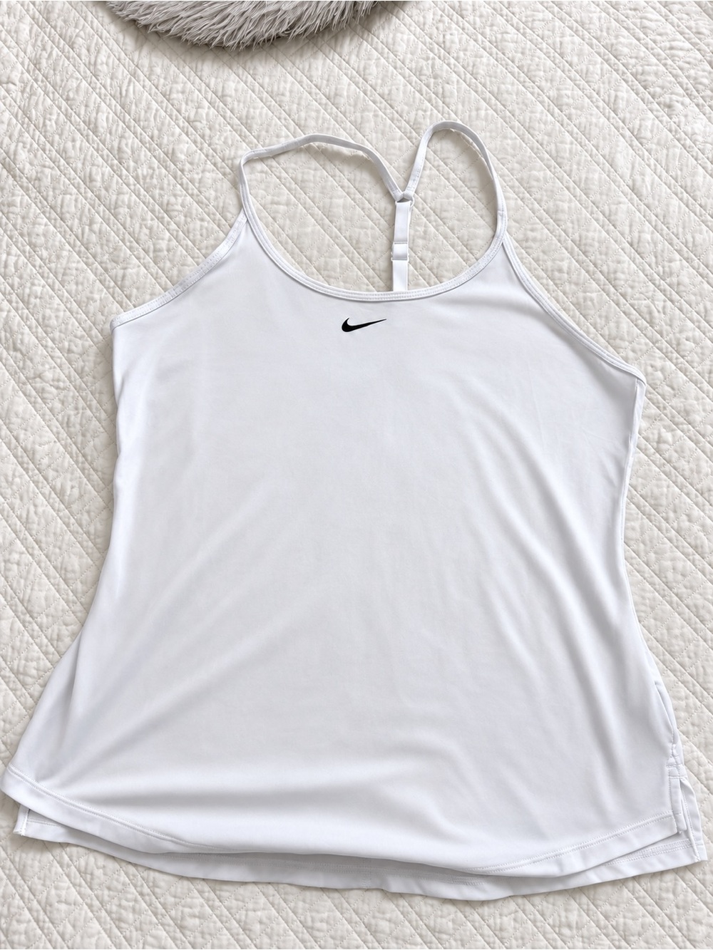 Nike Dri-FIT White Racerback Athletic Tank Top Women’s Medium